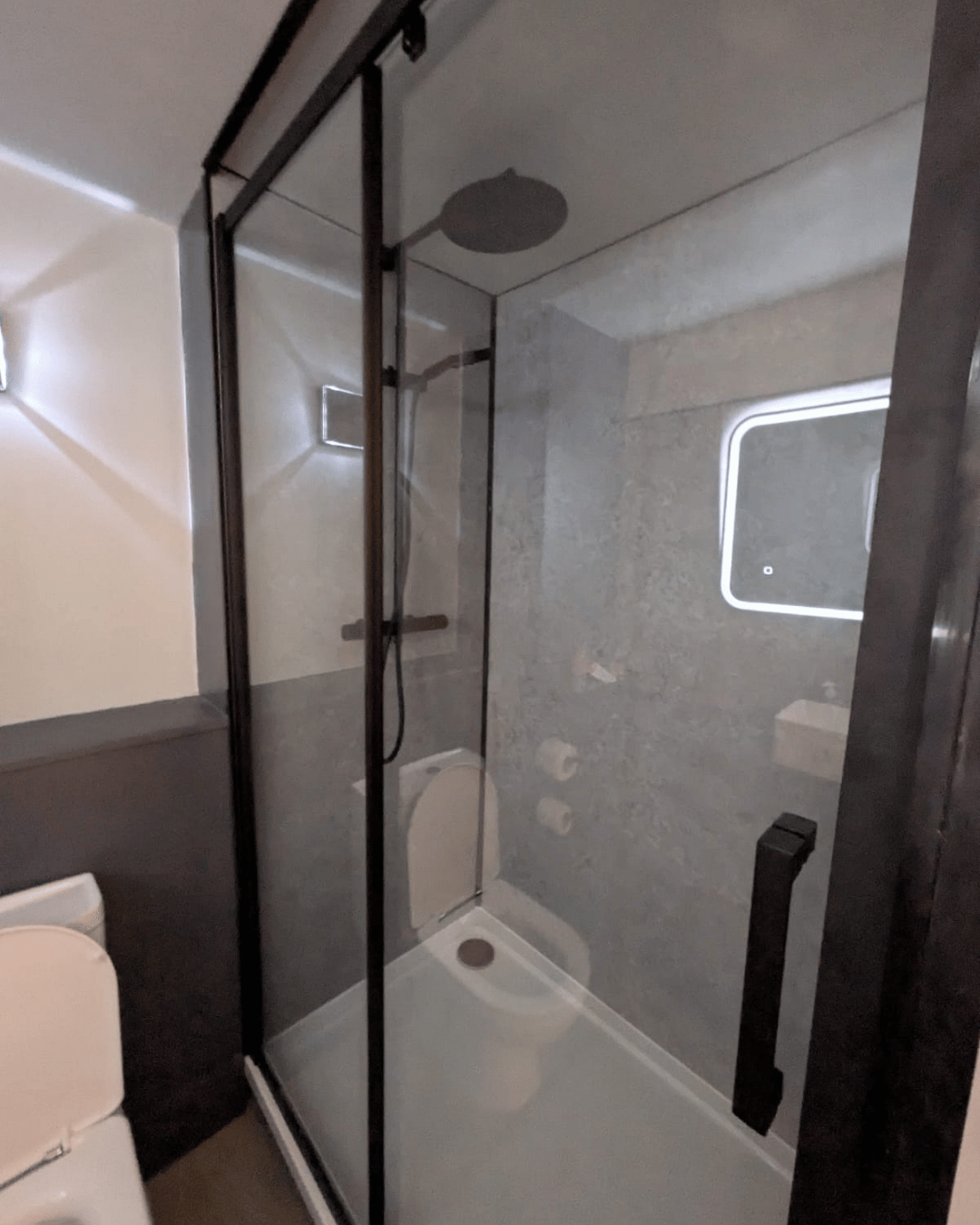Commercial office clean 6