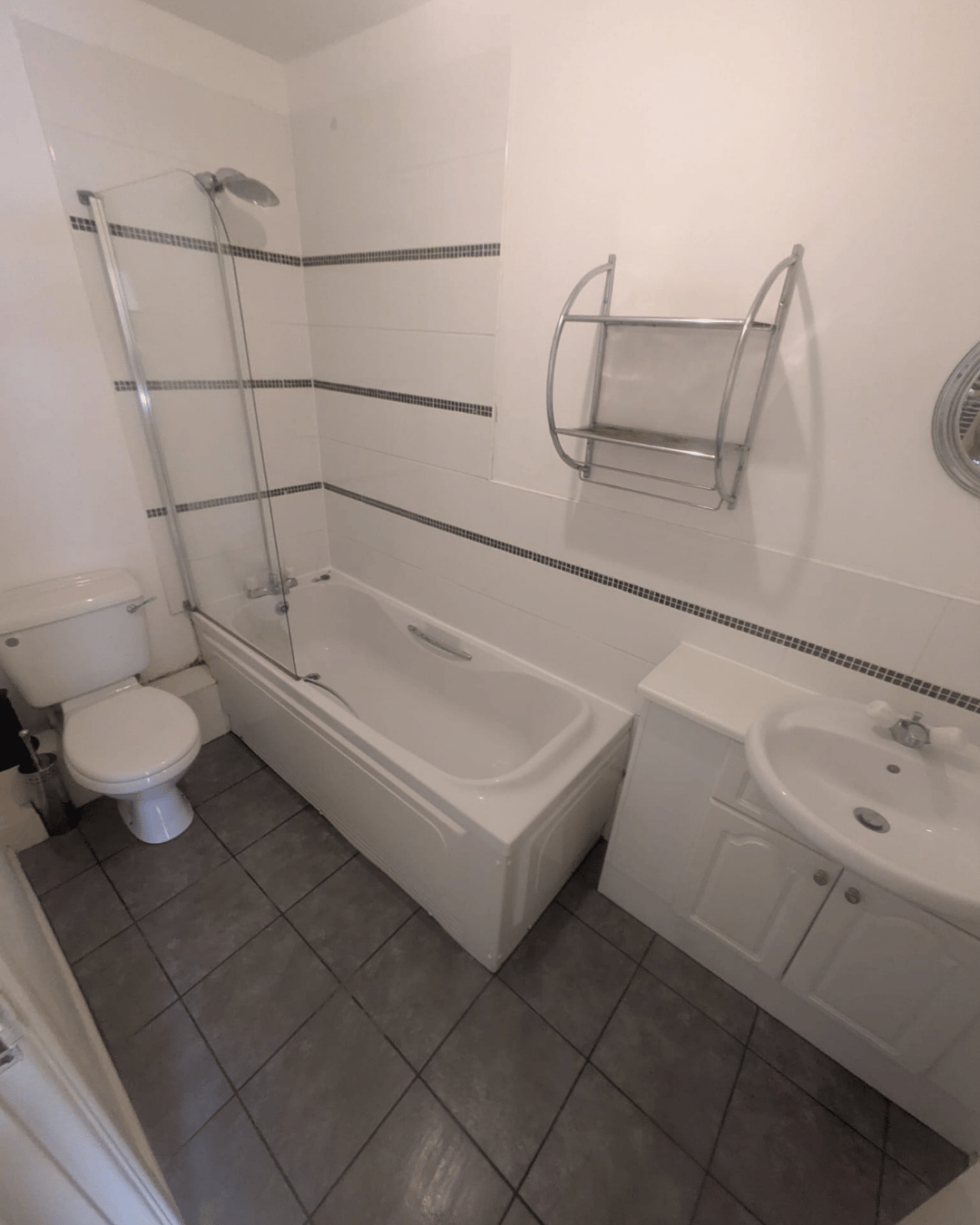 End of tenancy clean 2 bathroom