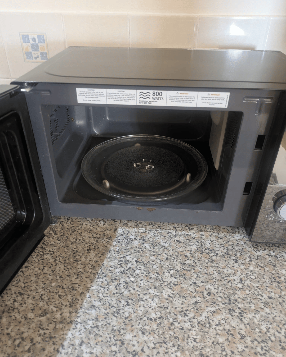 End of tenancy clean 2 microwave