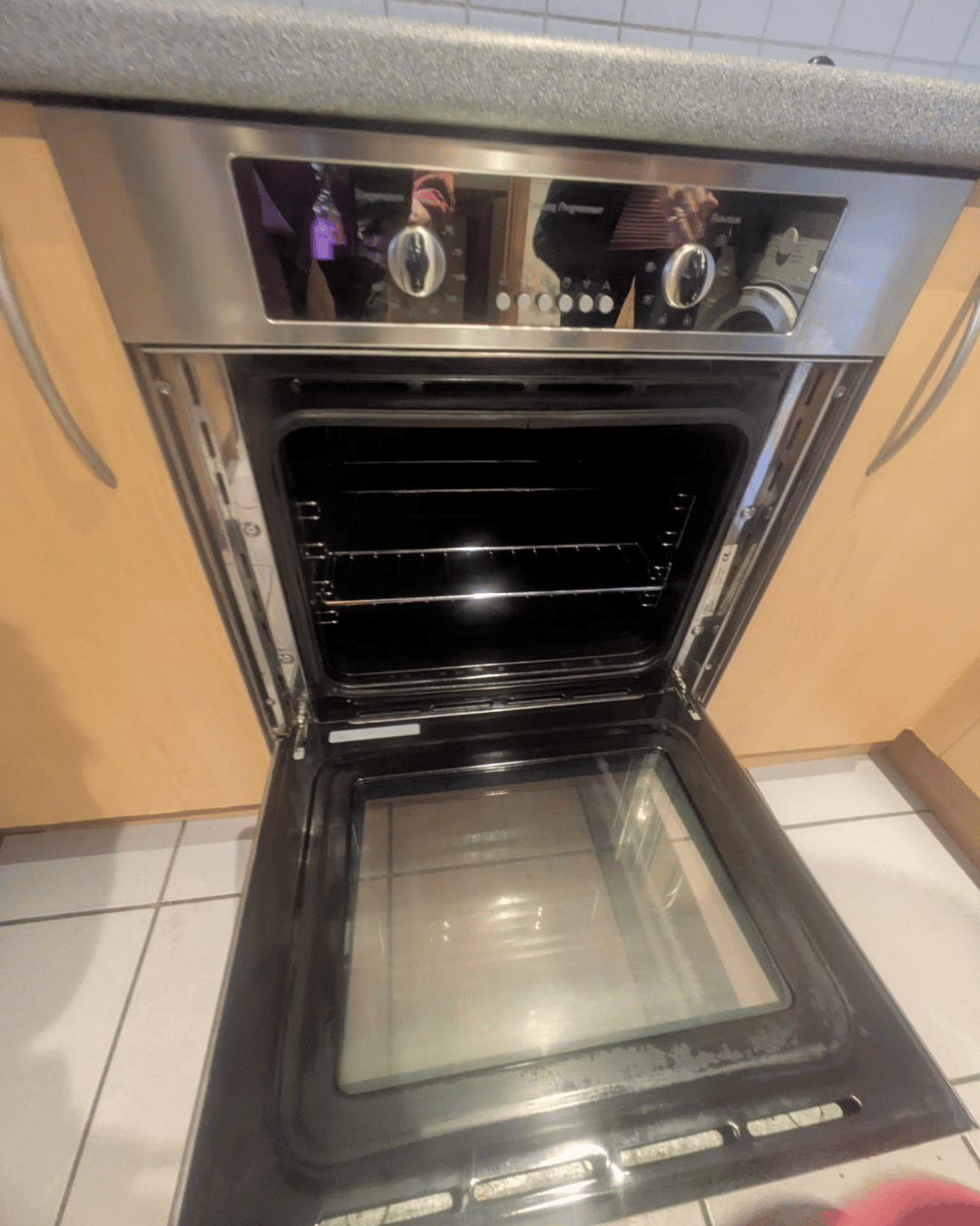 End of tenancy clean 3 oven