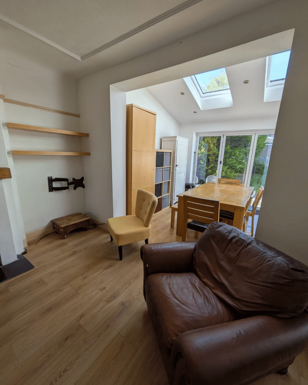 End of tenancy clean 4 living room 2