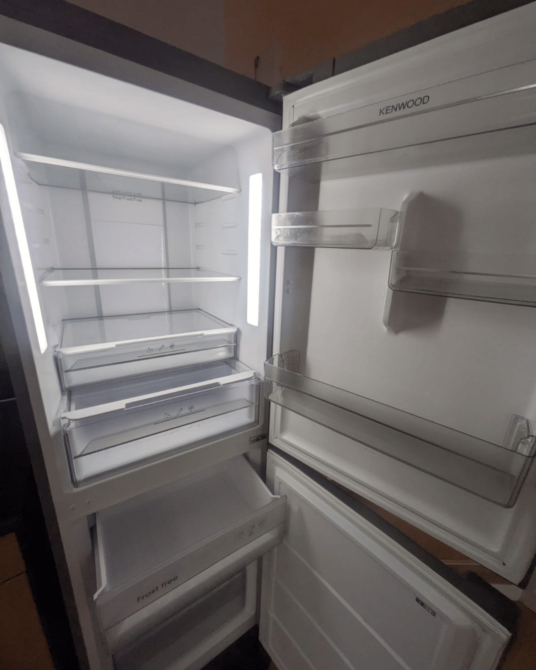 End of tenancy clean fridge