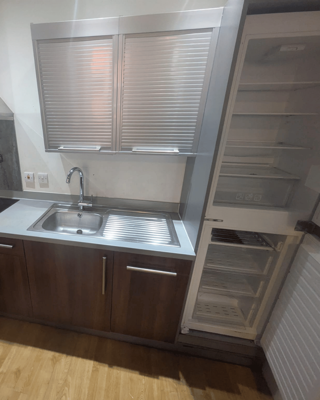 client clean - full kitchen after